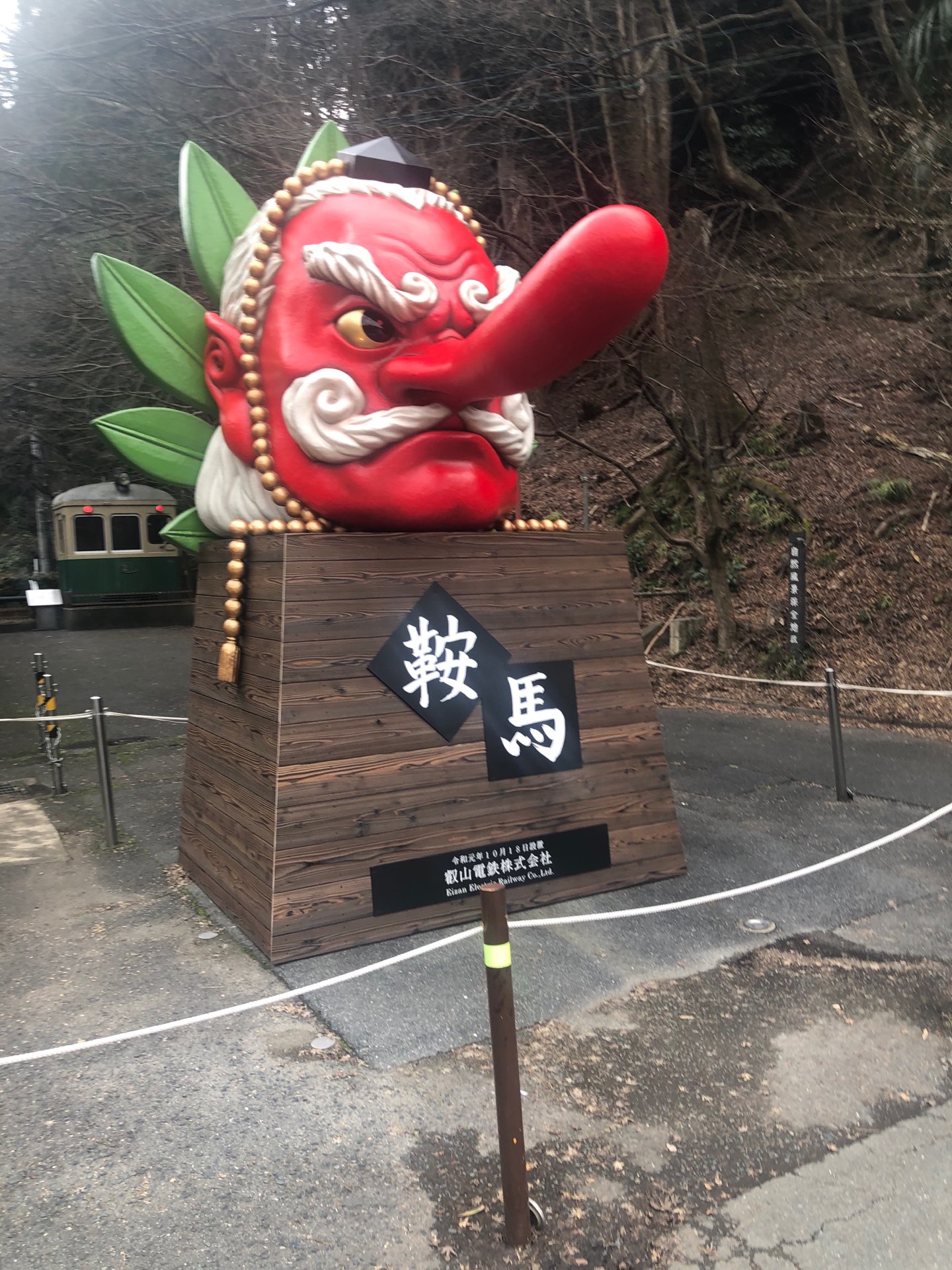 モモモスラさんのプロフィール画像